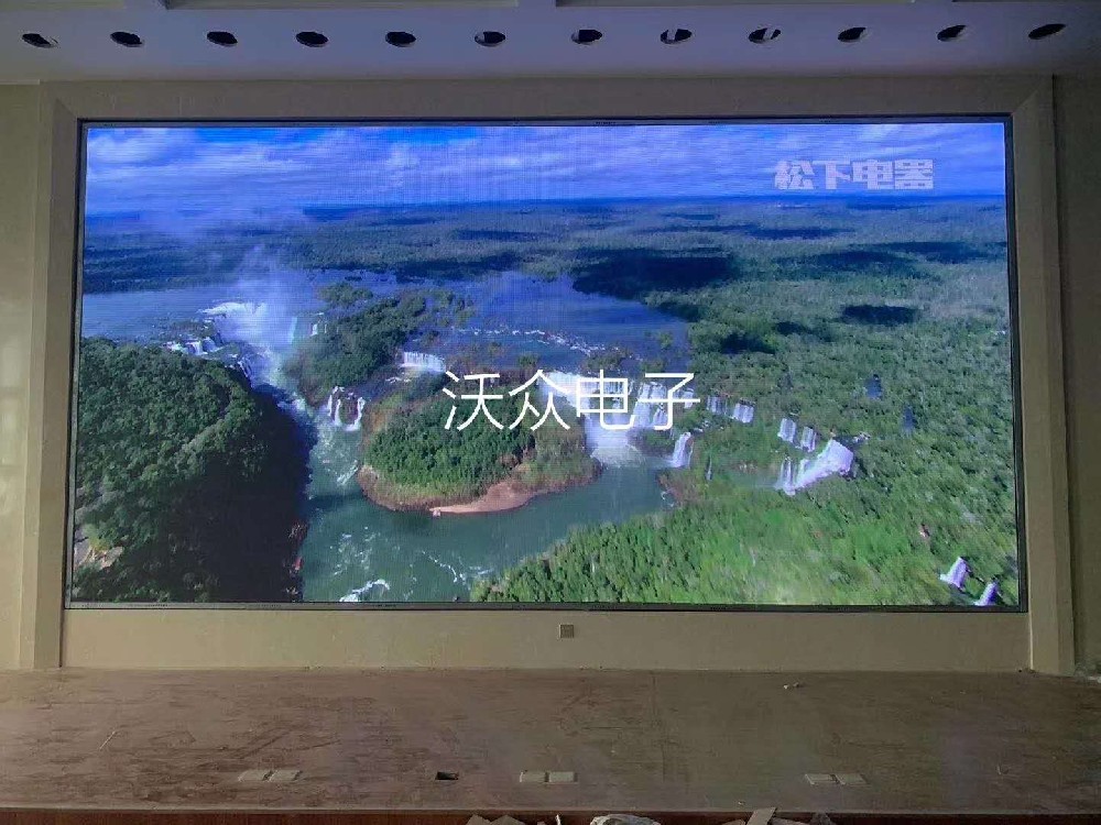 新密伏羲山酒店室内P3全彩显示屏