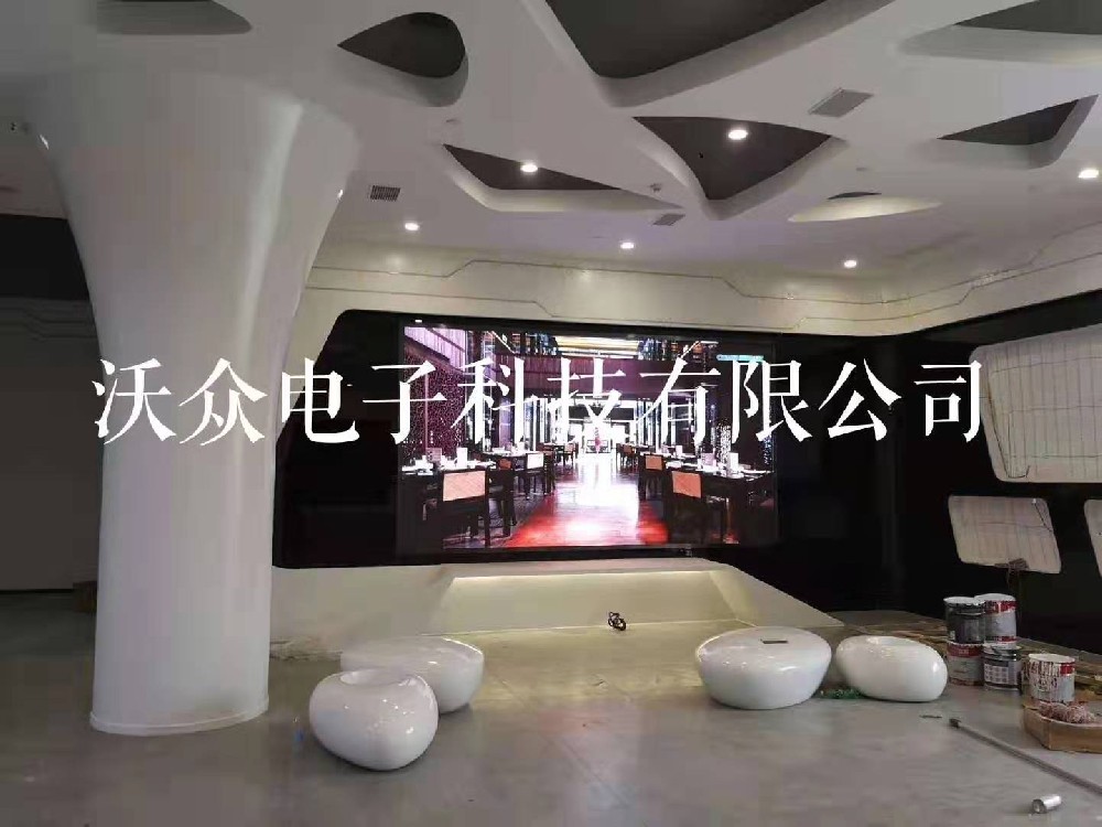 郑州**区猪八戒网室内P2.0