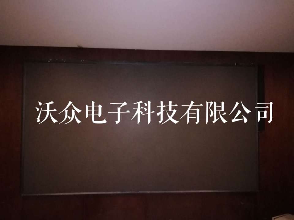 郑州龙子湖永和广场室内P2.5两块完工！