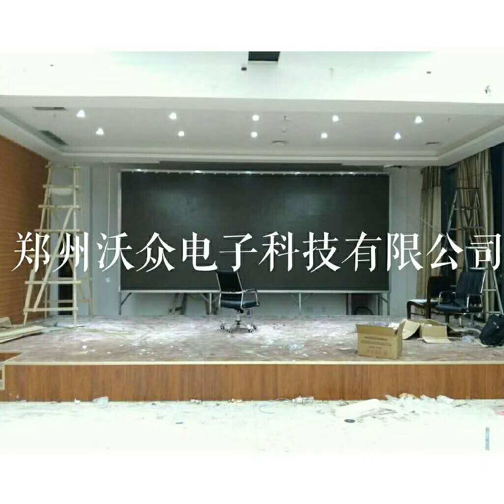 漯河某银行室内P2.5高端全彩显示屏